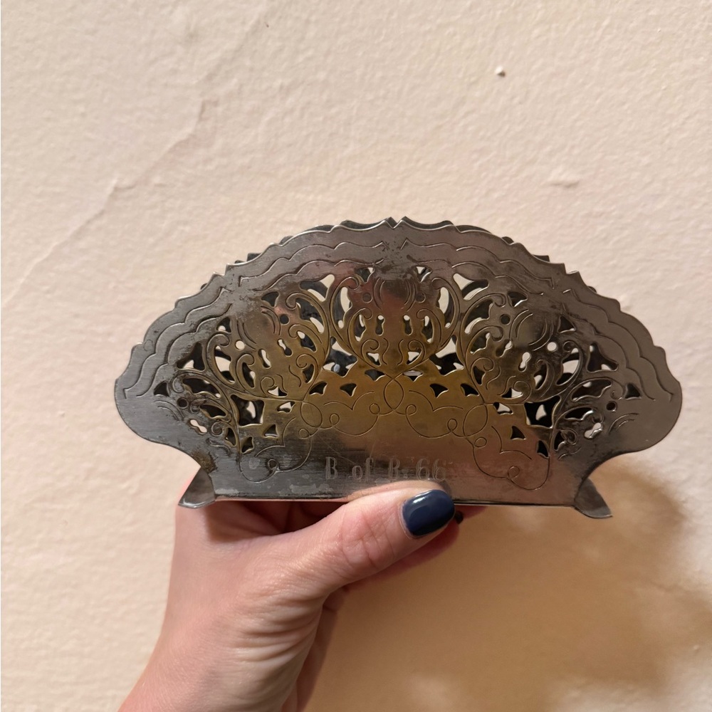 Napkin holder - Picture 2 of 3